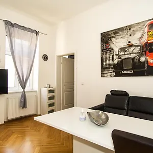 Raimond Ottakring 22 , Viena Austria