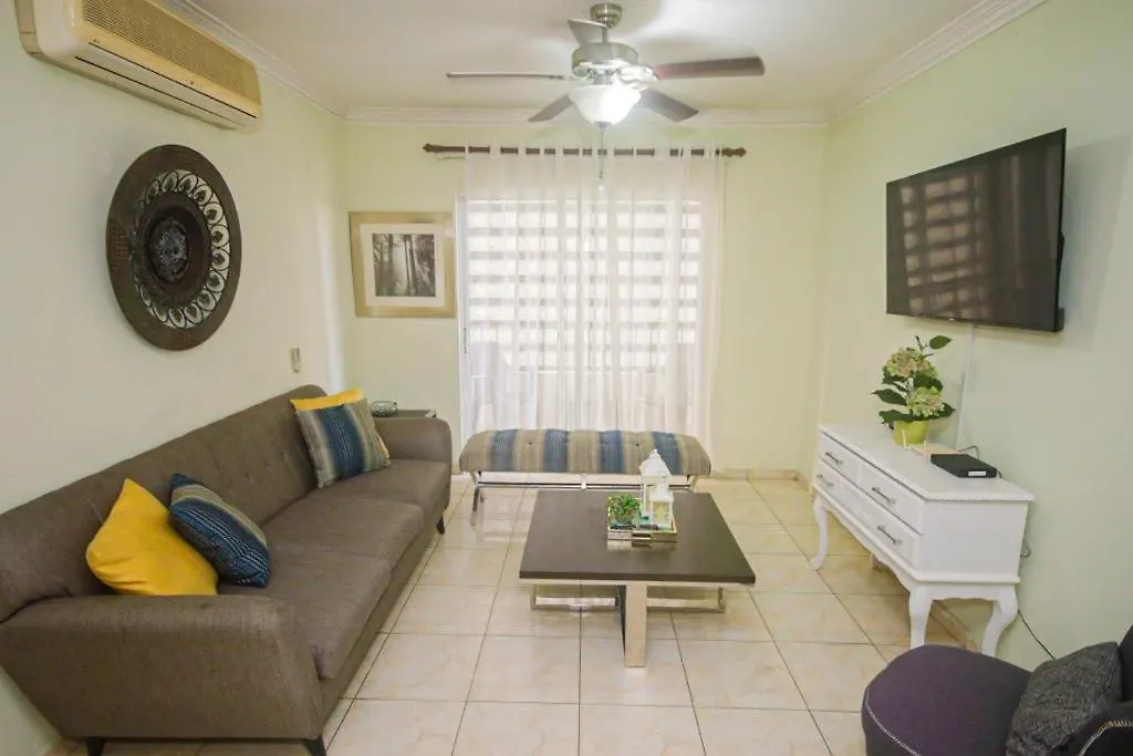 Torre Katherine Marie II Santo Domingo